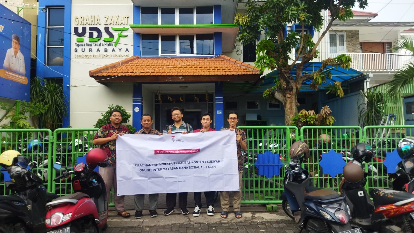 Kolaborasi Institut Teknologi Telkom Surabaya dan Yayasan Dana Sosial